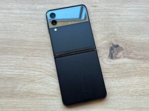 Telefon Samsung Galaxy Z Flip 3 128 GB / 8 GB RAM – 12mcy gwarancji!