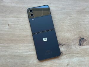 Telefon Samsung Galaxy Z Flip 4 256 GB / 8 GB RAM – 12mcy gwarancji!