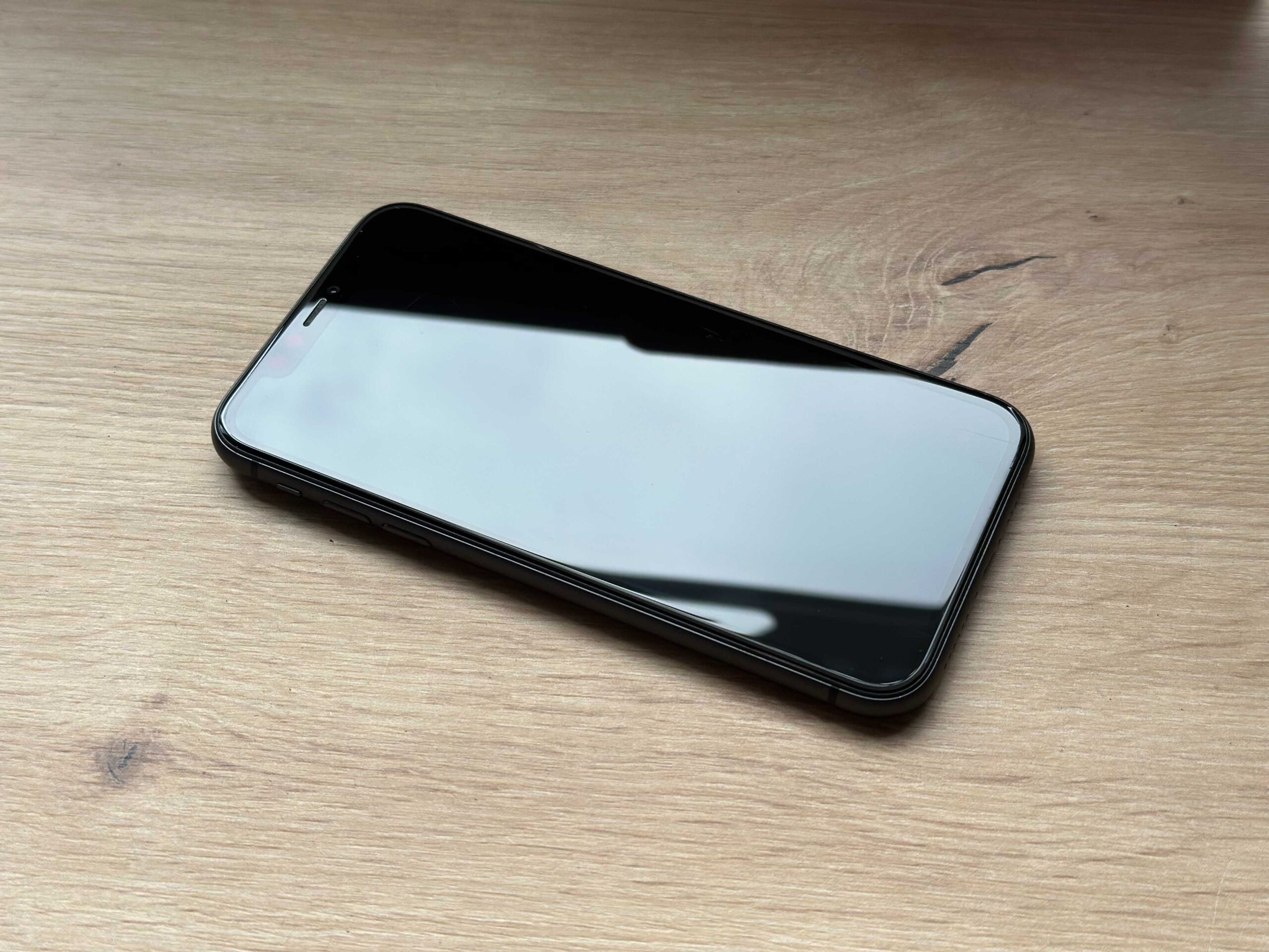 Telefon Apple iPhone 11 64GB – 100% Bateria + 12 Miesięcy Gwarancji! - obrazek 2