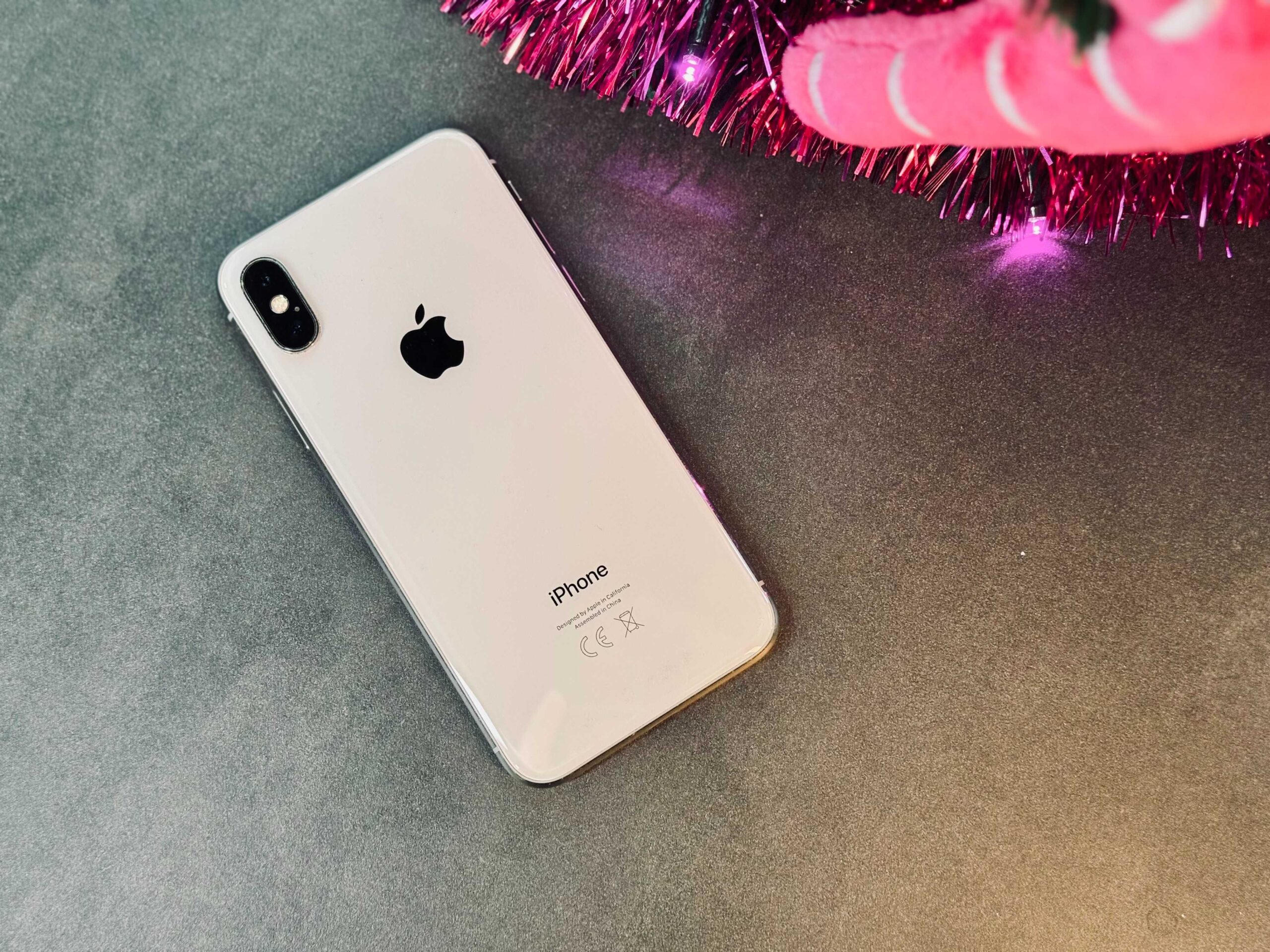 Telefon Apple IPhone X 64GB. Bateria 100% - obrazek 2