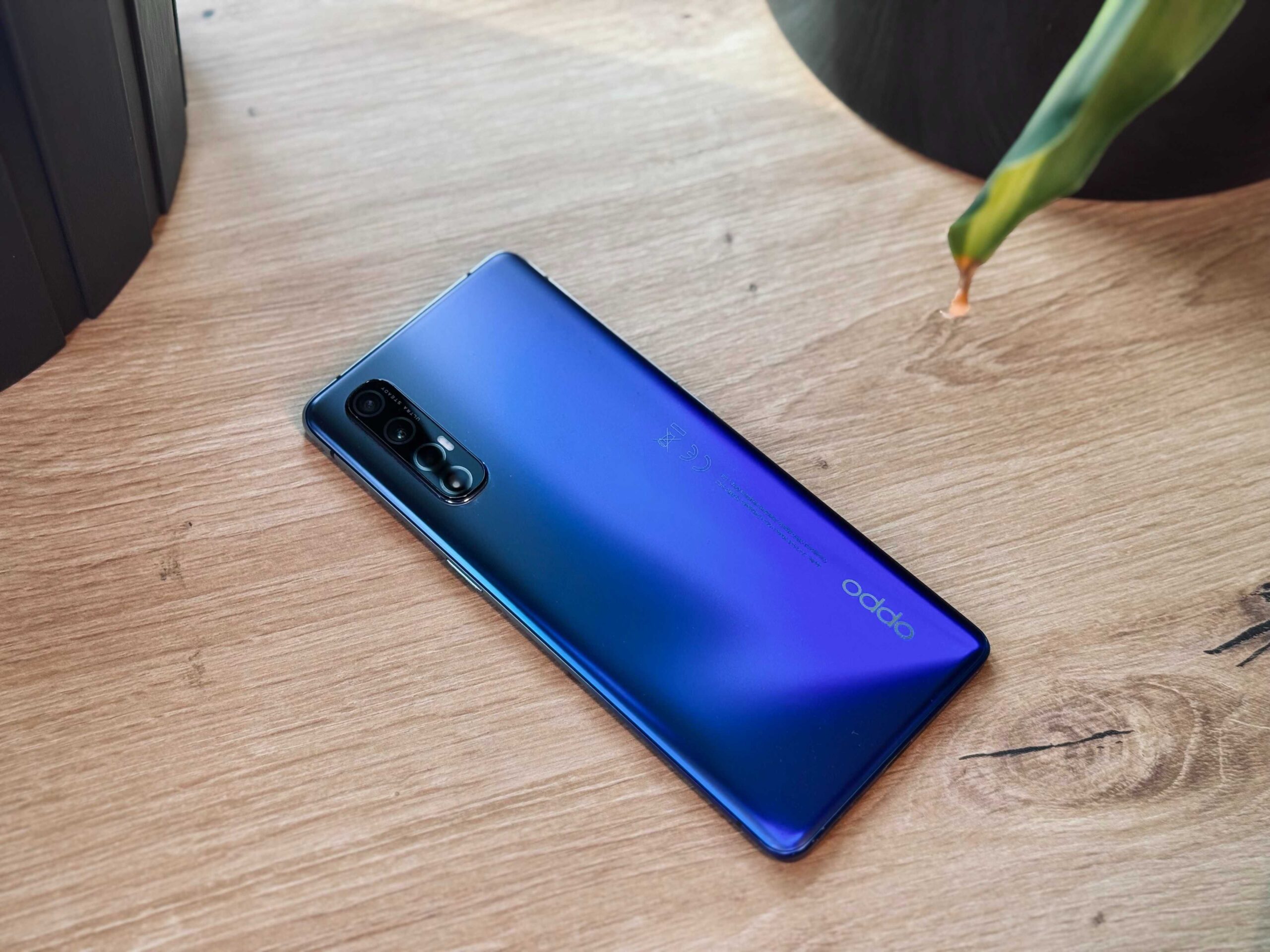 Telefon Oppo RENO 3 PRO 12/256 GB Amoled Niebieski - obrazek 3