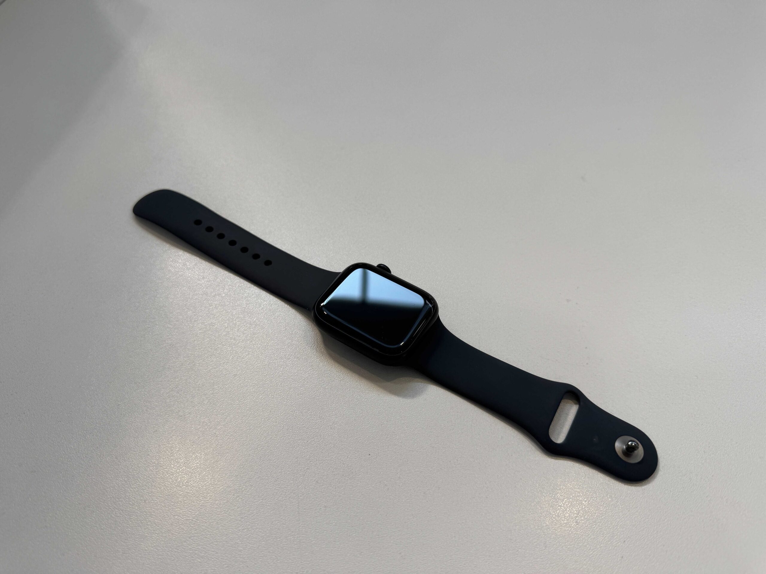 Smartwatch Apple Watch Series 9 45mm NOWY - obrazek 2