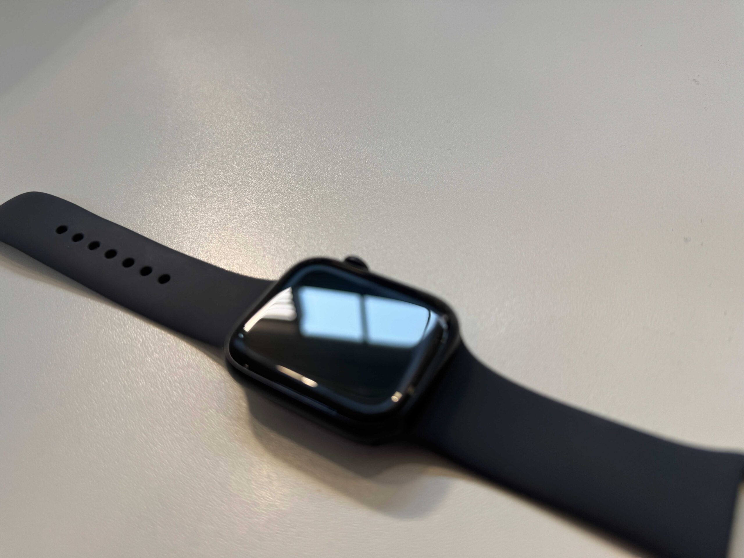 Smartwatch Apple Watch Series 9 45mm NOWY - obrazek 4